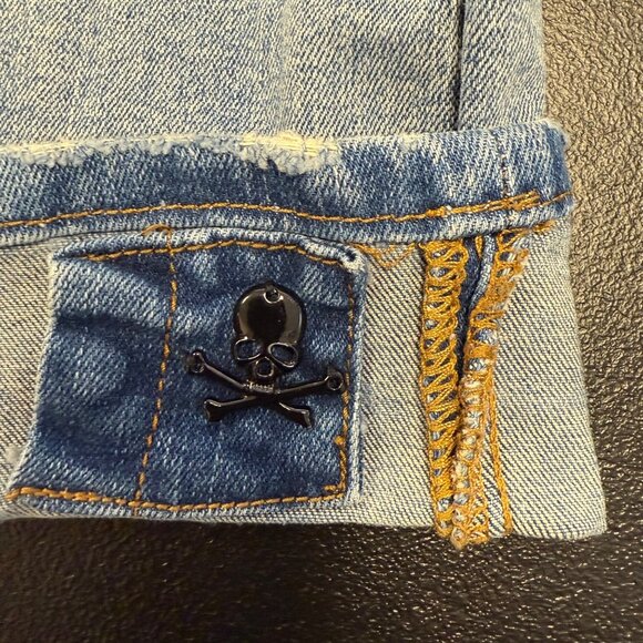 Smugglers Moon men’s Distressed Blue Jeans Size 32x33 Skull & Crossbones Cuffed - Picture 5 of 12